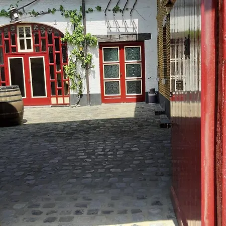 Dom wakacyjny Boerderijwoning Elsloo *